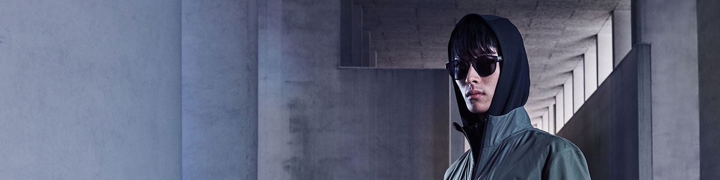 Oakley Banner