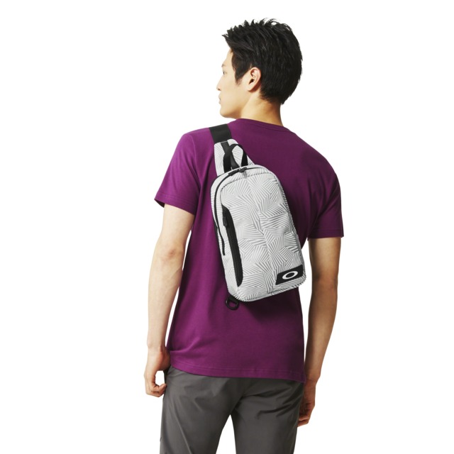 oakley shoulder sling