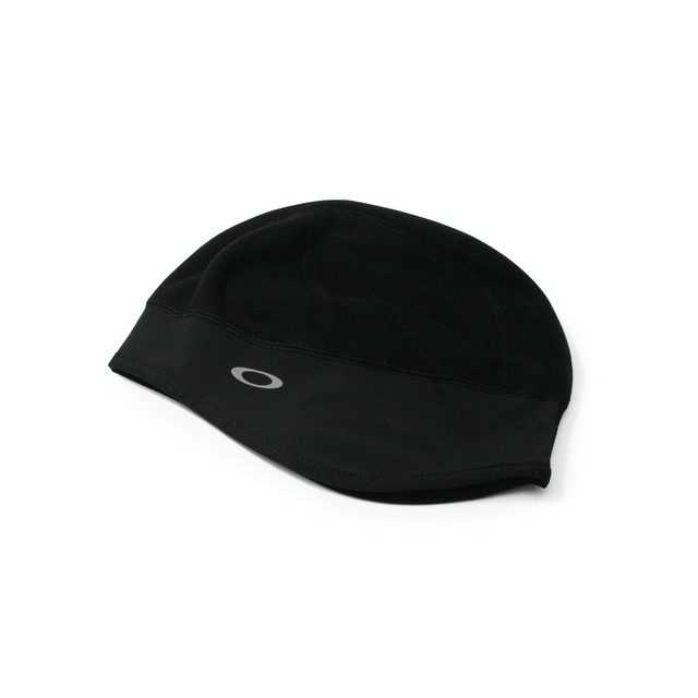 black oakley beanie