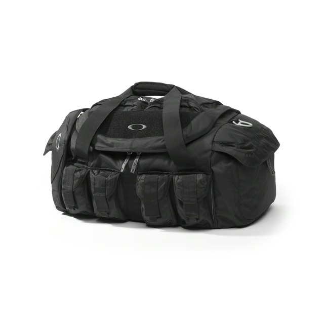 oakley duffel