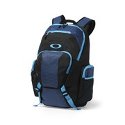 oakley men's blade wet dry 30 backpack