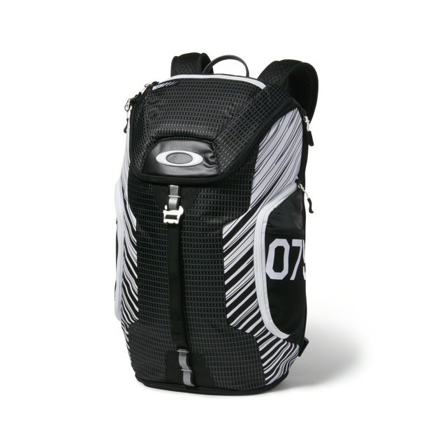 oakley men's link pack