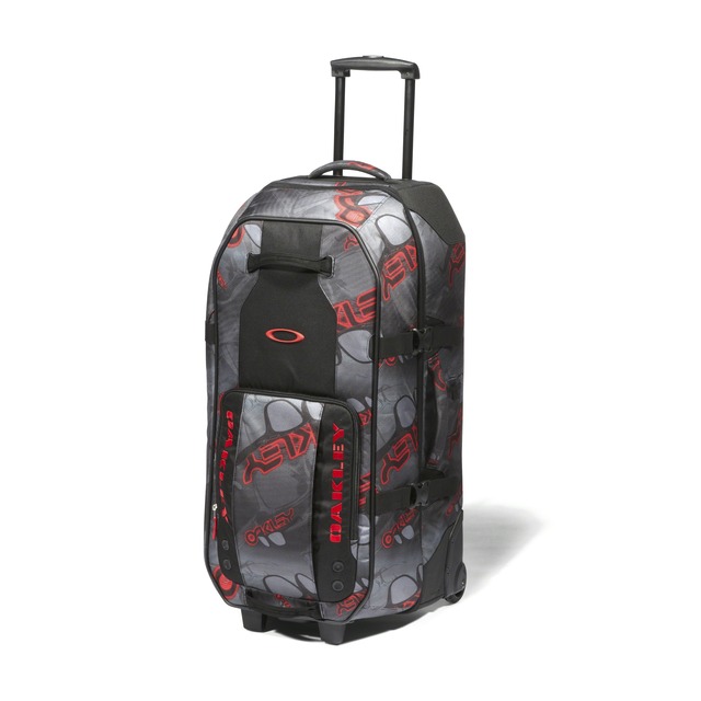Large roller. Сумка на колесиках oakley. Larktale сумка для переноски coast pram travel bag. Массажный валик mobility roller soft domyos. Oakley travel medium trolley blackout.